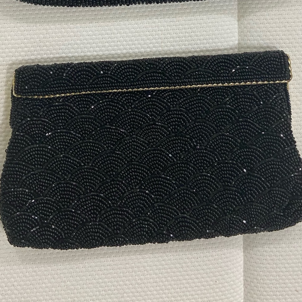 Black beaded purse